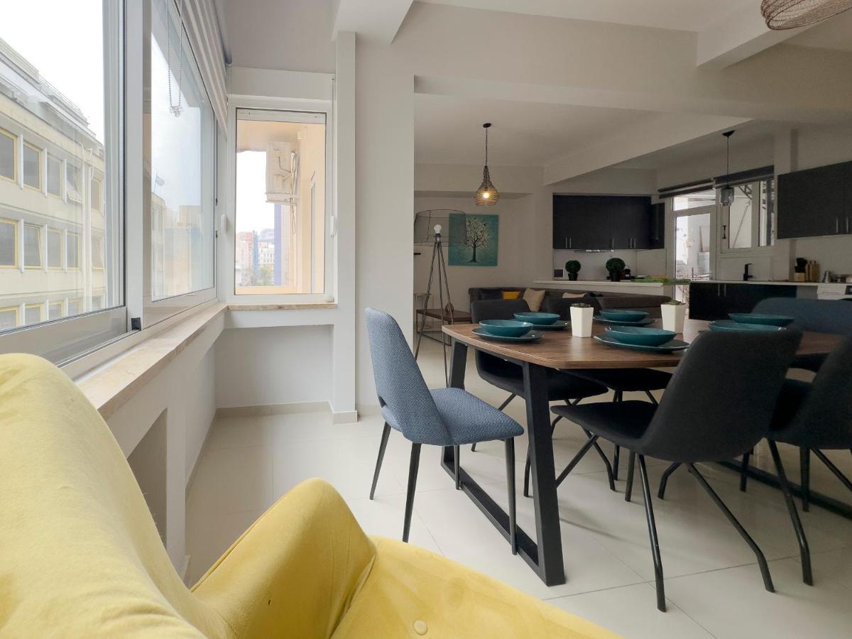 Satovriandou Spacious 128Sqm Apt In Athens Atenas Exterior foto